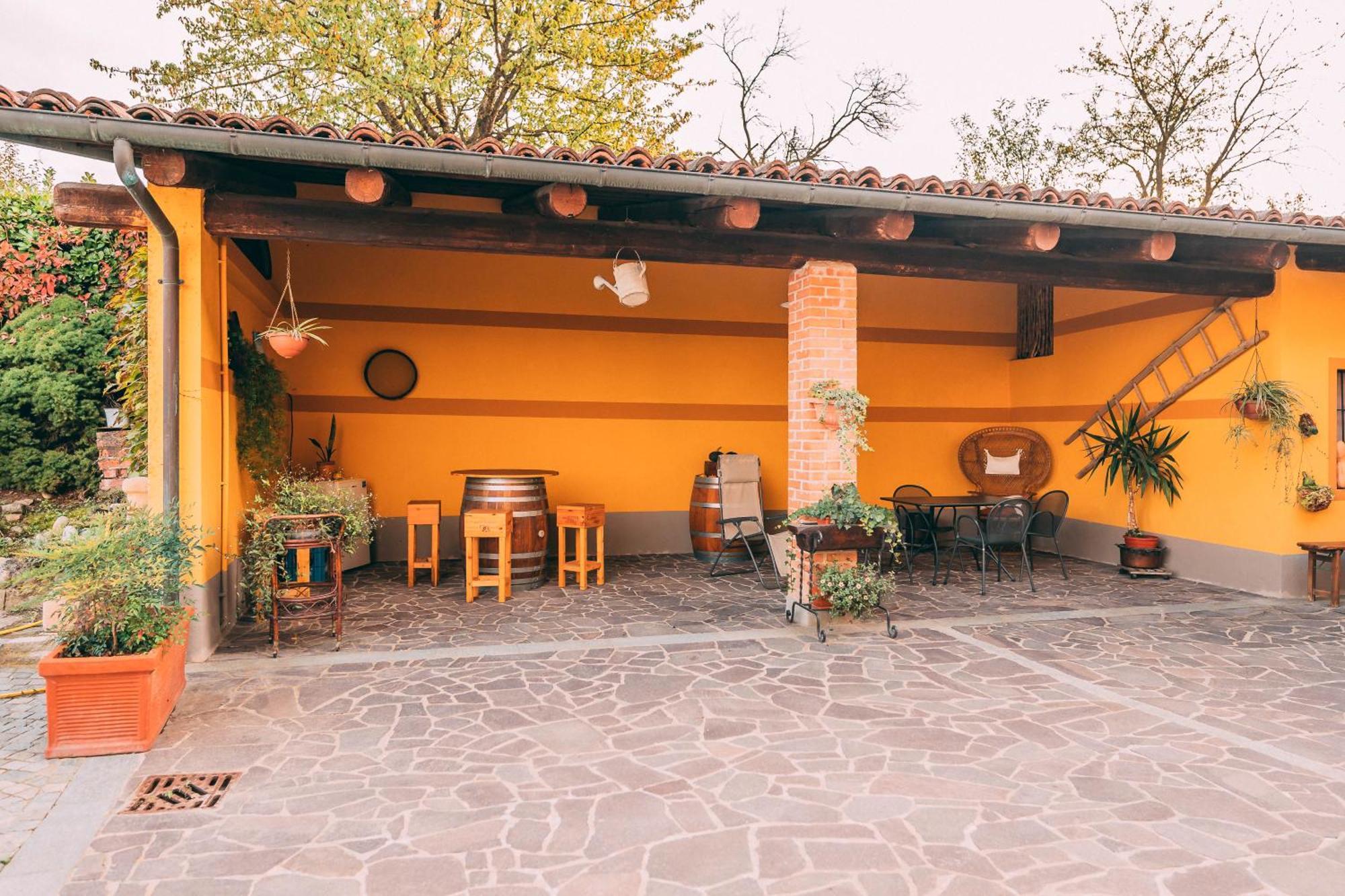 Agriturismo Cascina Barin Родди Экстерьер фото