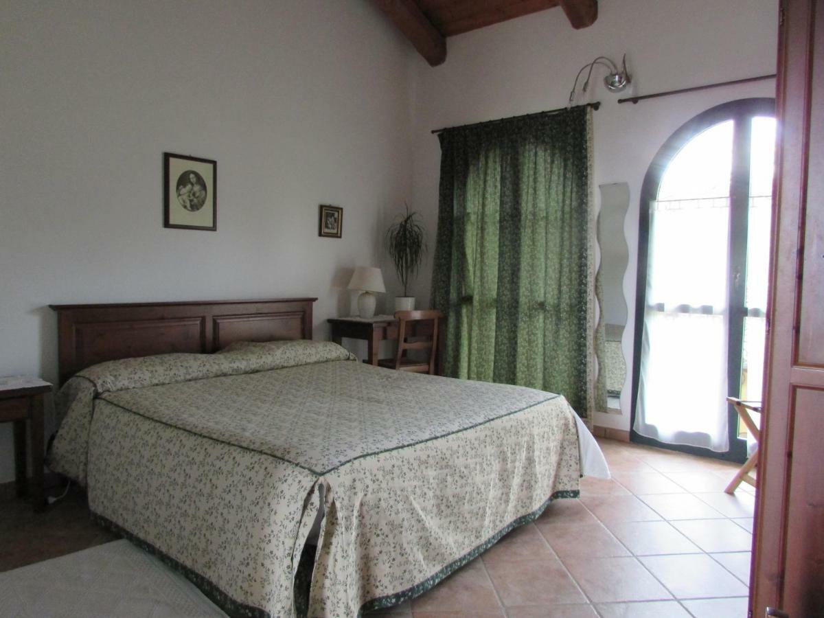 Agriturismo Cascina Barin Родди Экстерьер фото