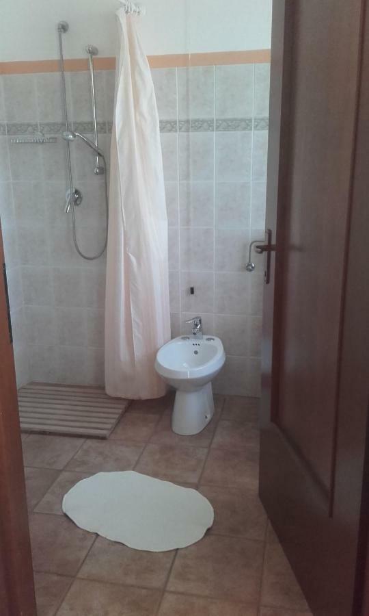 Agriturismo Cascina Barin Родди Экстерьер фото